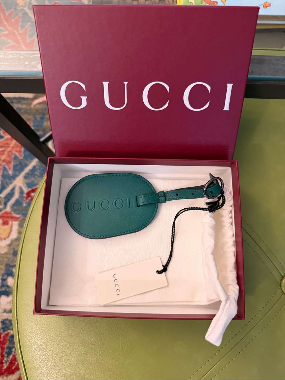 NWT Gucci Oval Leather Luggage Tag with Embossed Logo